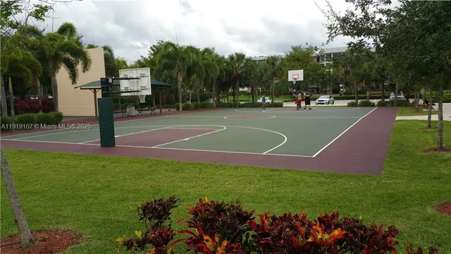 a view of a tennis court