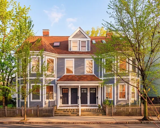 $1,428,000 | 165 Putnam Avenue, Unit B, Cambridge, MA 02139