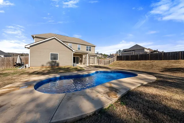 a view of a train tracks