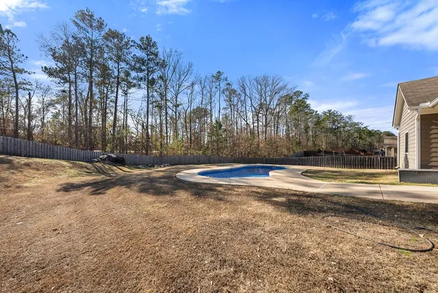 a view of entryway and hall
