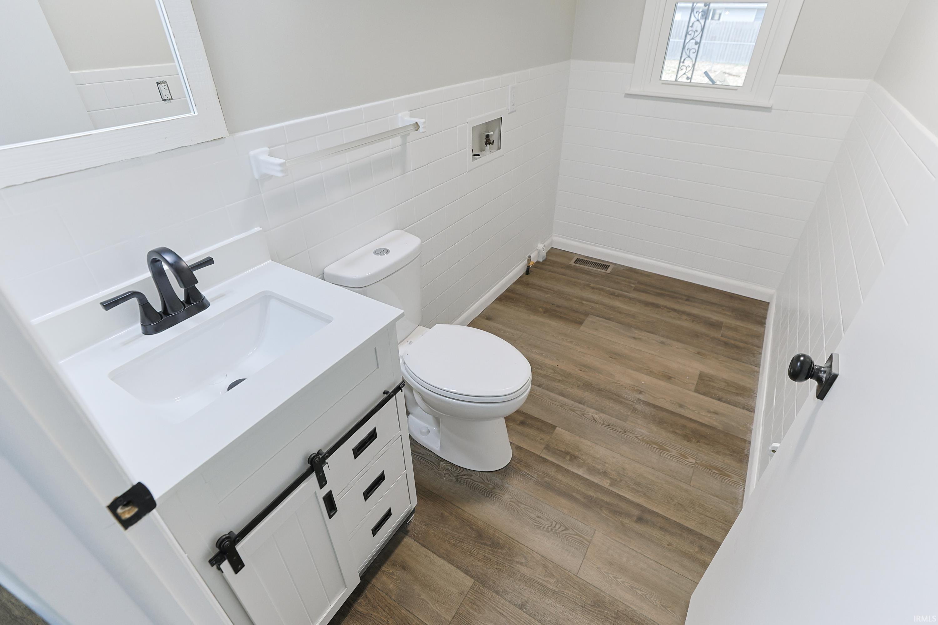10087 Dunn Road Osceola, IN 46561 - Photo 21 of 31