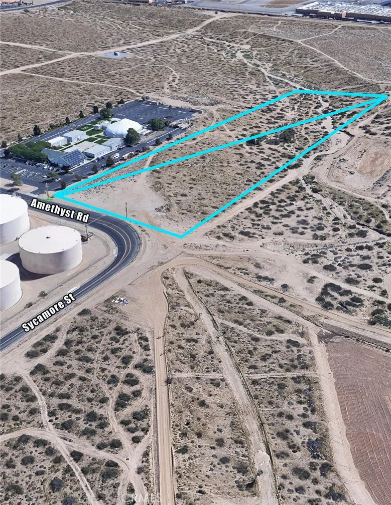 0 Amethyst Road Victorville, CA 92392 - Photo 4 of 7 a view of a backyard