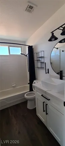 $2,450 | 8709 Autumn Wreath Avenue, Las Vegas, NV 89129