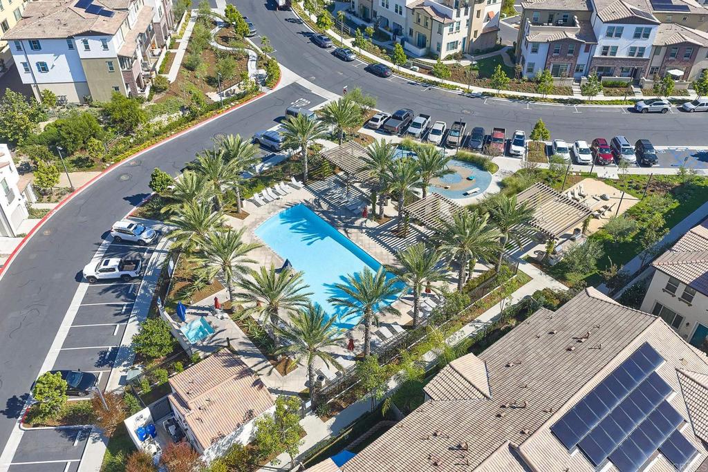 1622 Fig Tree Way Oceanside, CA 92056 - Photo 46 of 48 an aerial view of a city