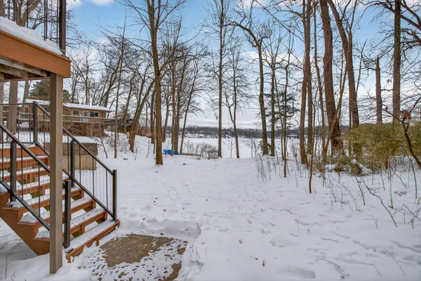 $396,000 | 253 Westshore Drive, Jerome, MI 49249