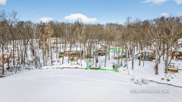 $396,000 | 253 Westshore Drive, Jerome, MI 49249