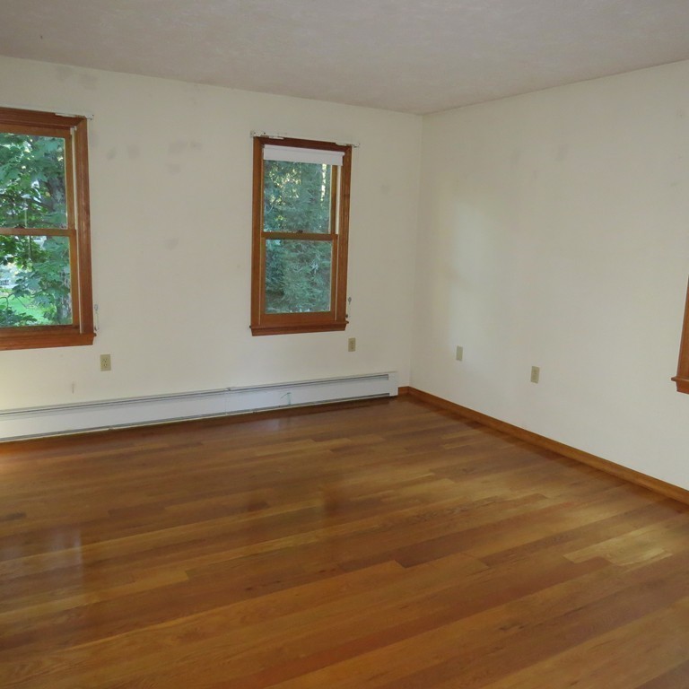 180 Kettle Hole Road Bolton, MA 01740 - Photo 17 of 24 Gallery Image 17