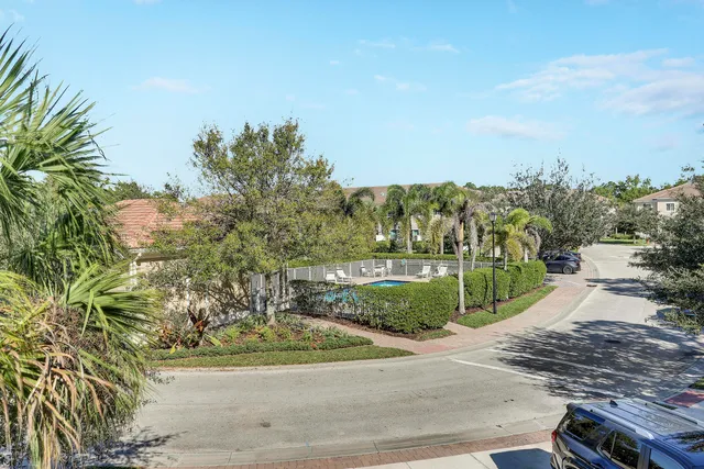 $2,900 | 6208 Southeast Portofino Circle, Hobe Sound, FL 33455