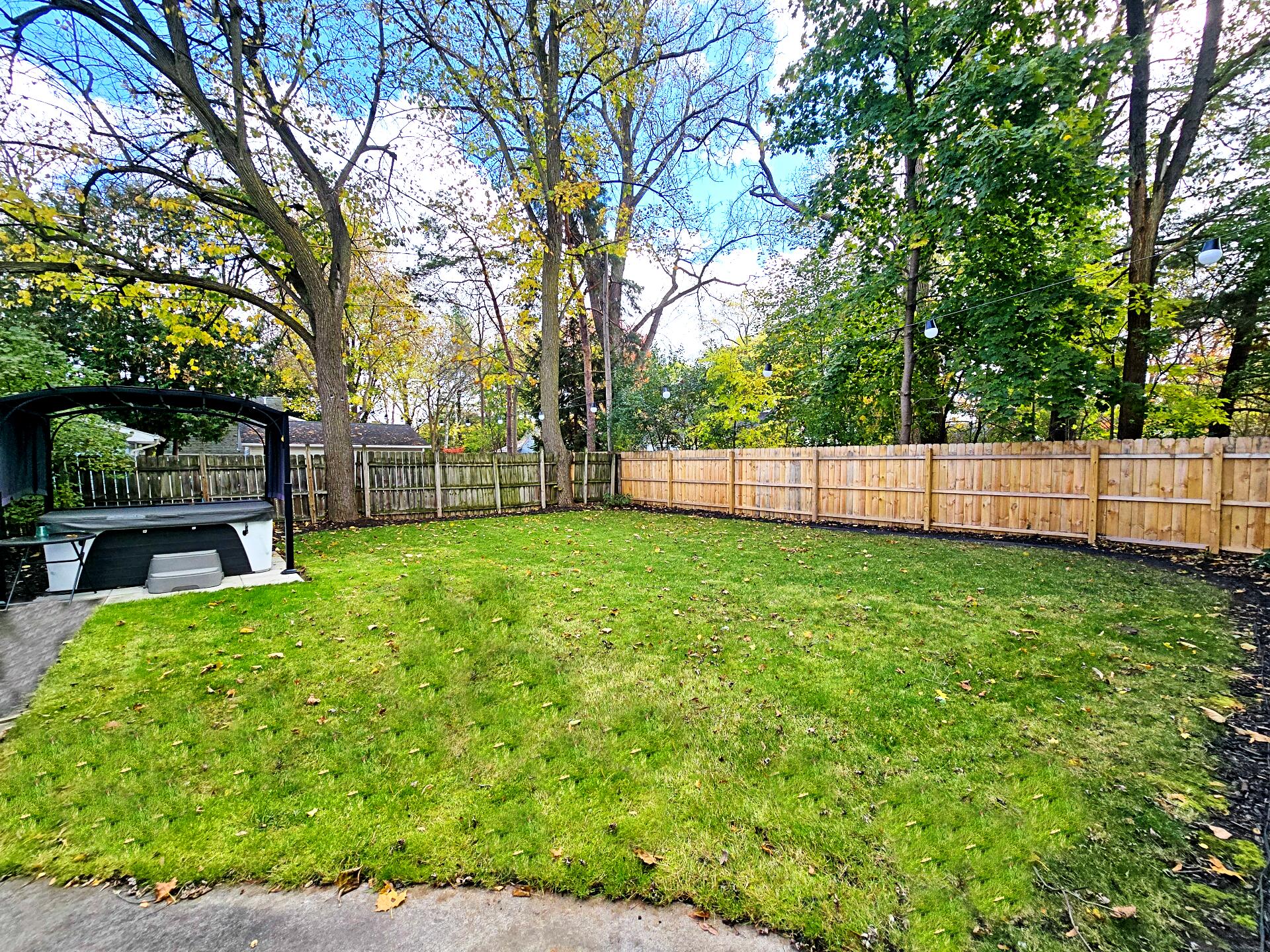 301 West Sugnet Road Midland, MI 48640 - Photo 25 of 28 Back-3