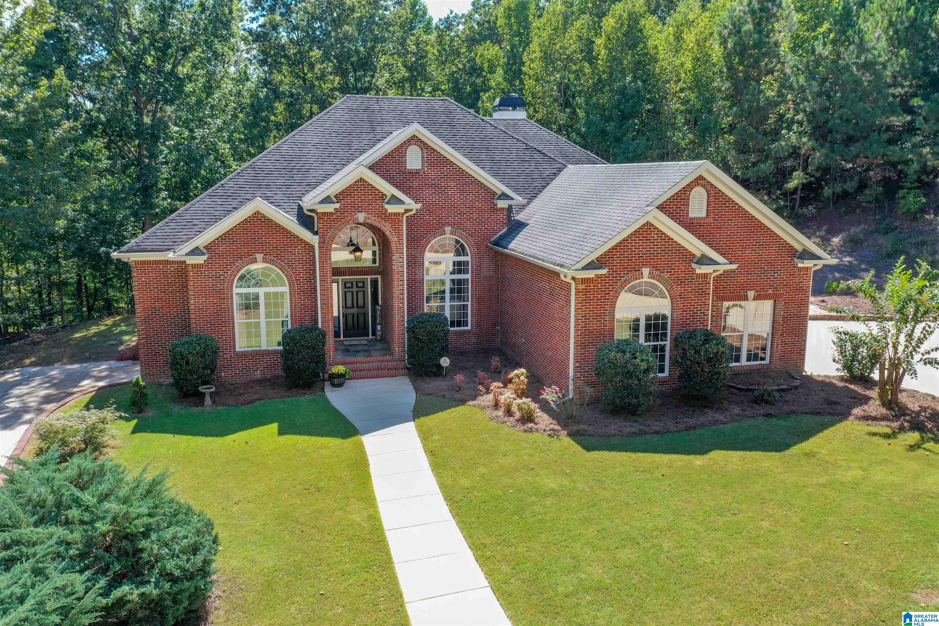 146 High Hampton Drive Pelham, AL 35124 - Photo 2 of 76