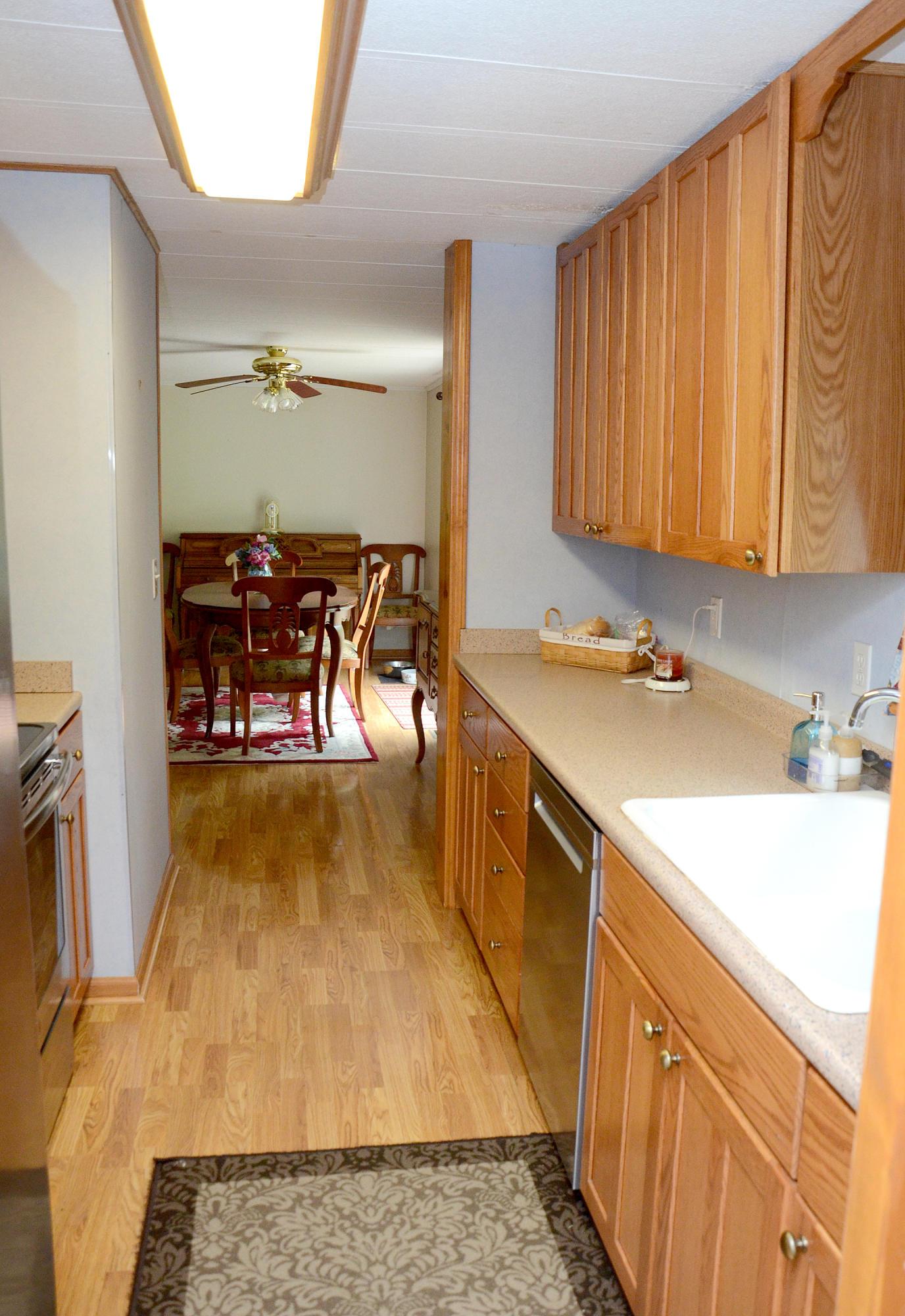 65055 Slaughter Hill Road Cambridge, OH 43725 - Photo 9 of 34