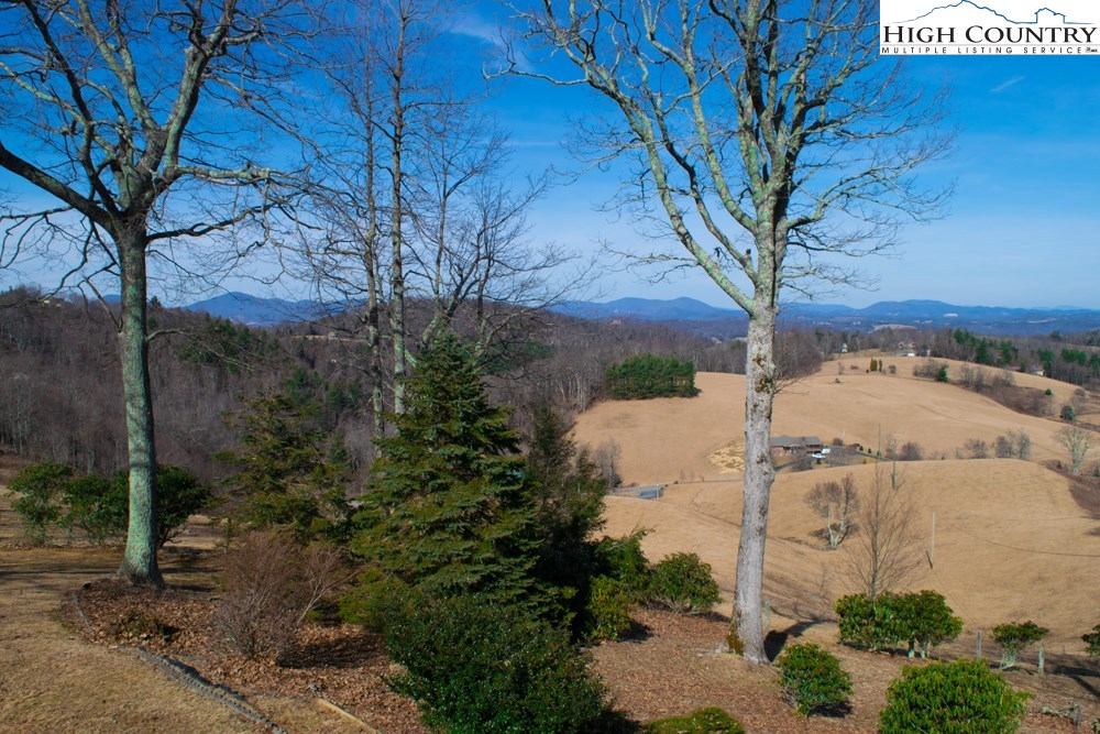 132 High Peak Lane Boone, NC 28607 - Photo 1 of 34 Gallery Image 1