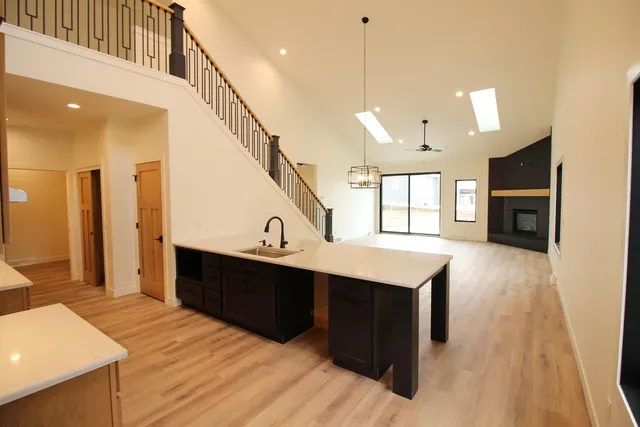 $549,900 | 365 Ridge View, Unit 15, Milton, WI 53563