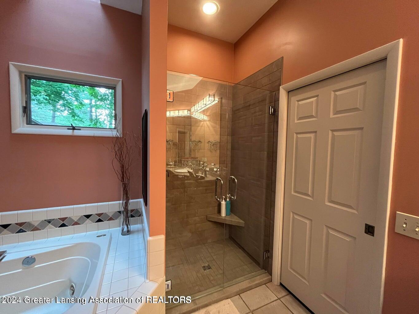 4340 Aztec Way Okemos, MI 48864 - Photo 18 of 48 20240615130148595171000000-o