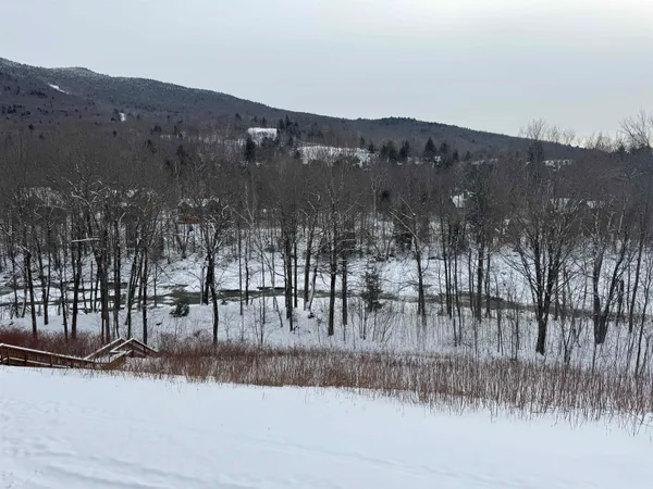 $279,900 | 36 Lodge Road, Unit C210, Lincoln, NH 03251