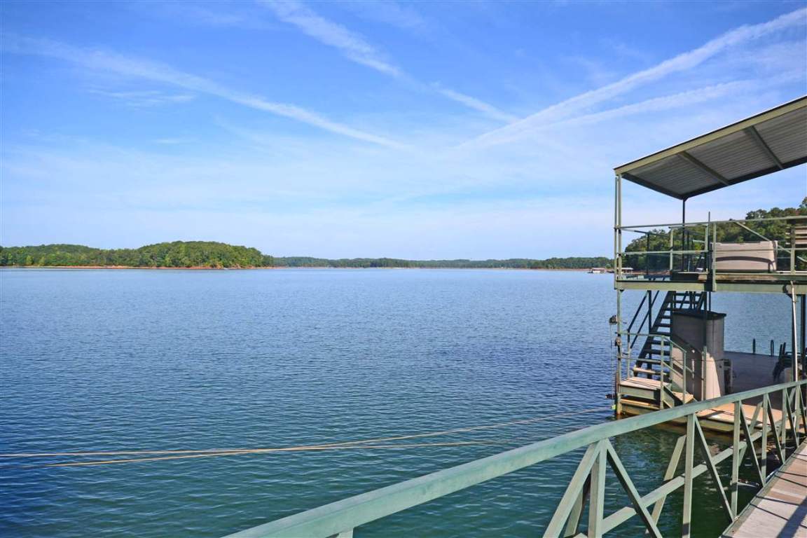 814 Reed Creek Point Hartwell, GA 30643 - Photo 9 of 28