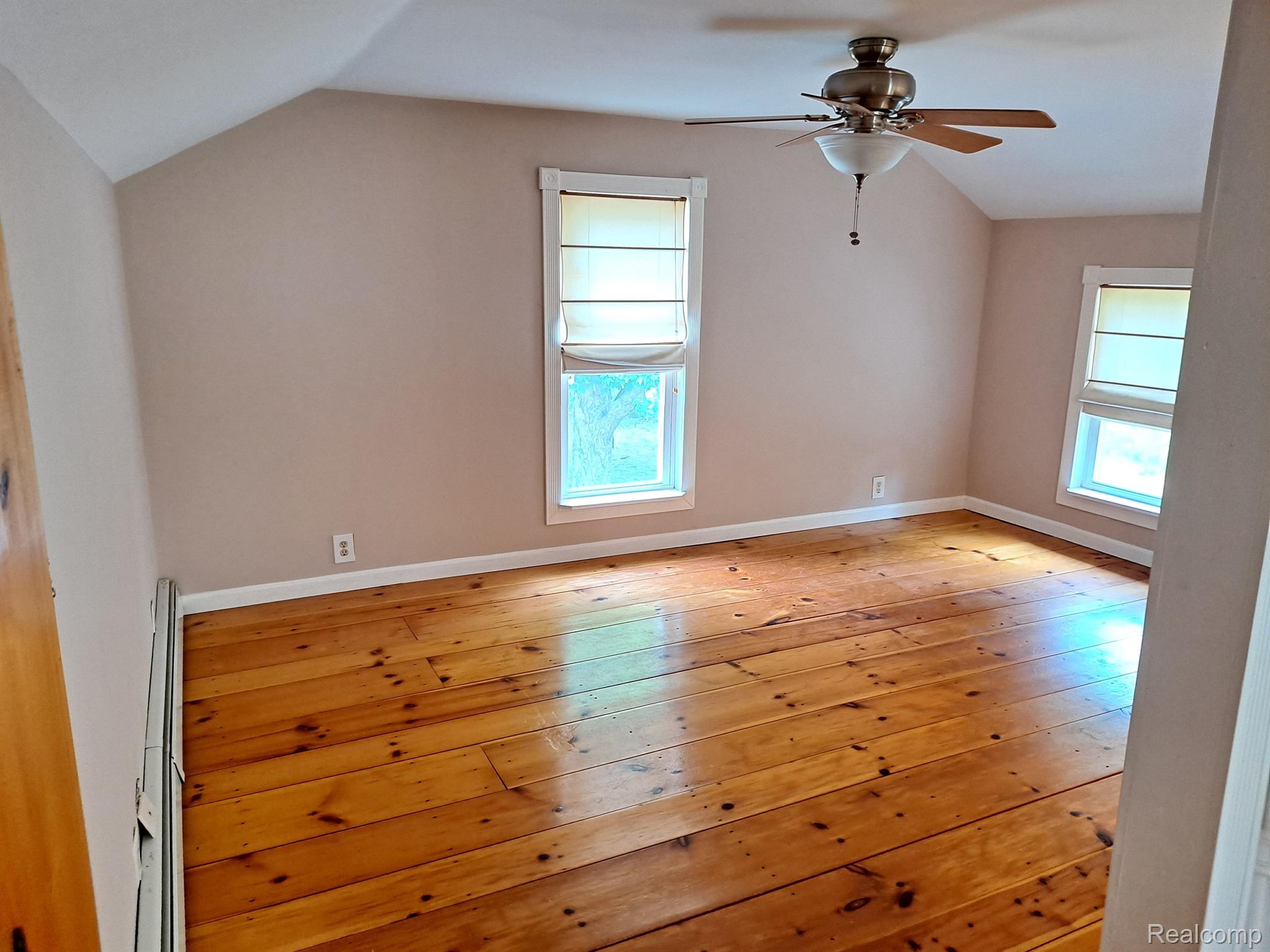 2320 Pingree Road Howell, MI 48843 - Photo 14 of 48 Primary Bedroom