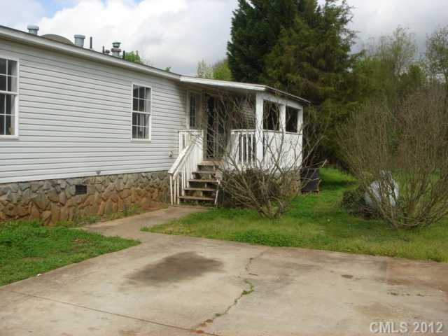 3243 Laboratory Road Lincolnton, NC 28092 - Photo 2 of 6 Gallery Image 2