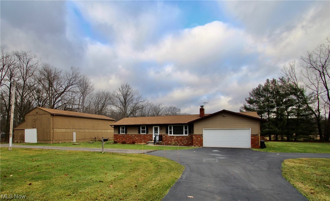 8445 Crow Road Litchfield, OH 44253 - Photo 2 of 39 Gallery Image 2