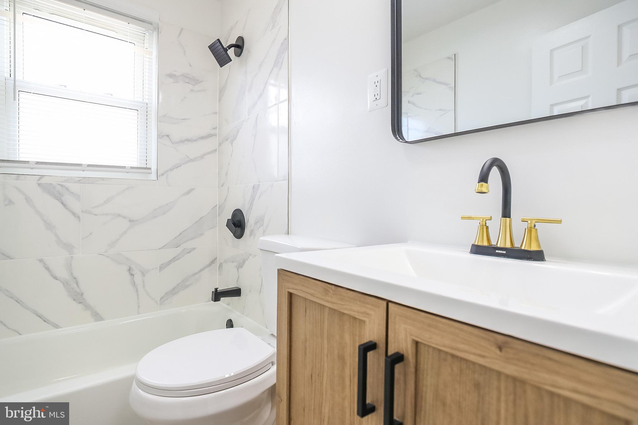 2224 Graythorn Road Baltimore, MD 21220 - Photo 1 of 27