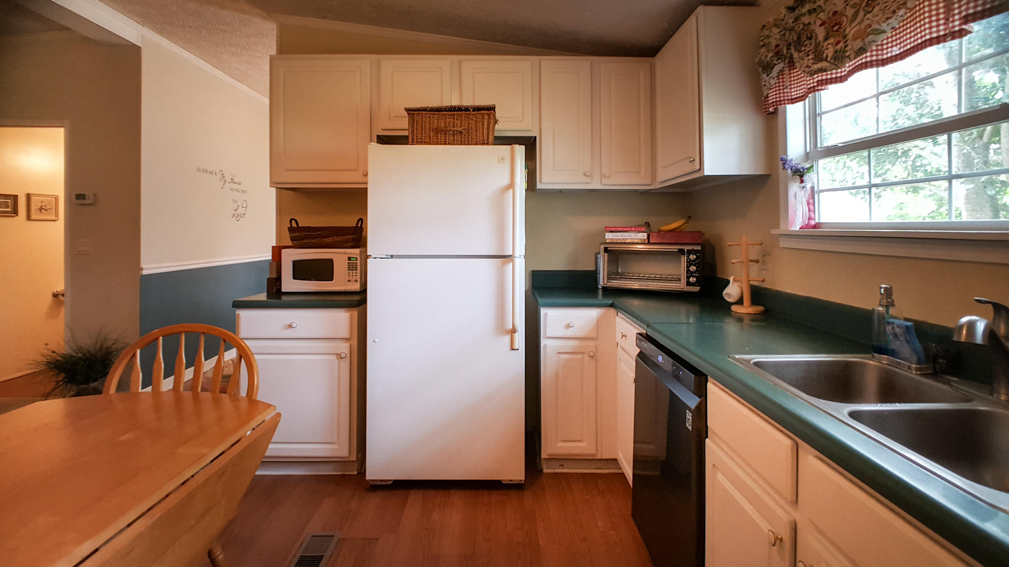 5832 Hyde Park Road Ravenel, SC 29470 - Photo 16 of 35 LRM_EXPORT_73548140752439_20181016_16143