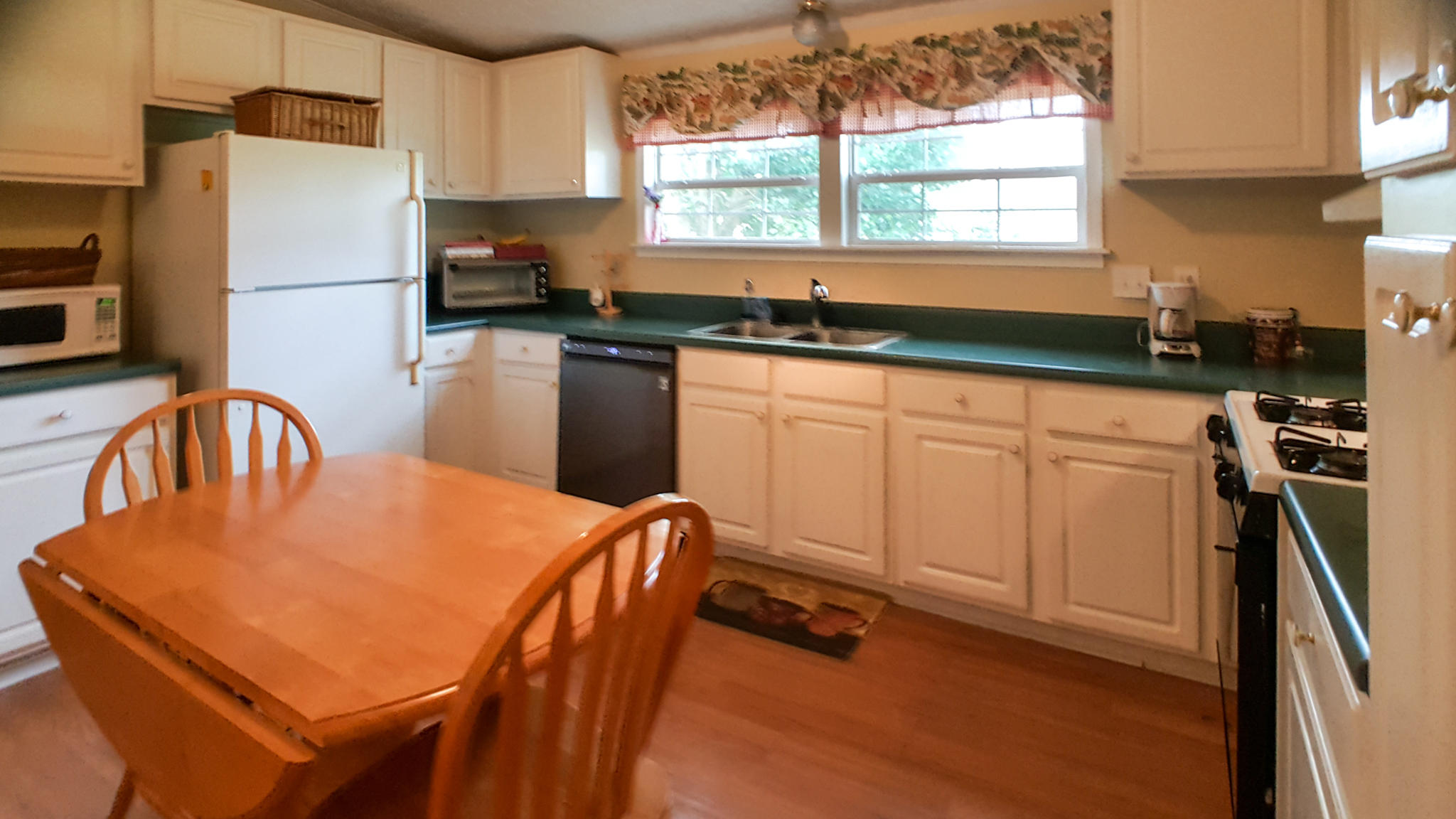 5832 Hyde Park Road Ravenel, SC 29470 - Photo 18 of 35 LRM_EXPORT_73601921746840_20181016_16153