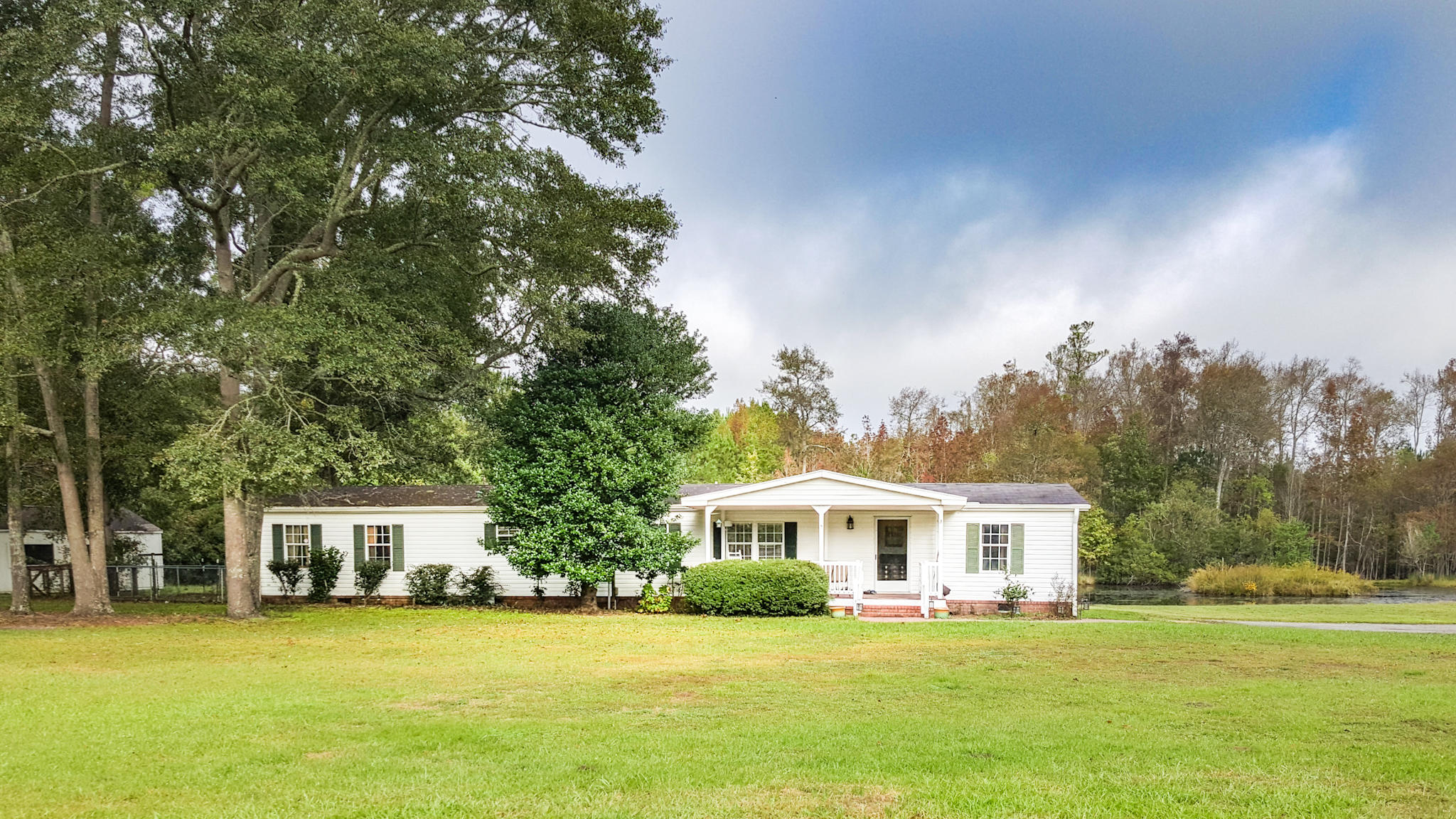 5832 Hyde Park Road Ravenel, SC 29470 - Photo 3 of 35 LRM_EXPORT_73559431780986_20181016_16144