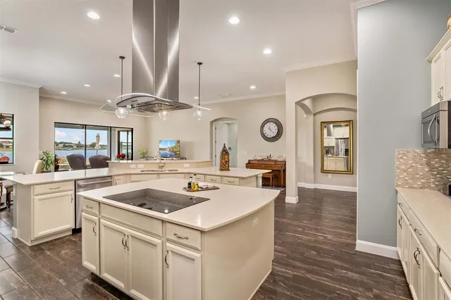 $2,100,000 | 15532 Ave Of The Arbors, Winter Garden, FL 34787