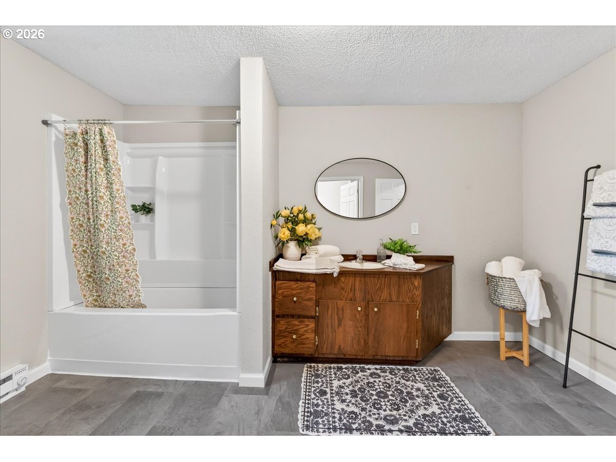 6791 Southwest Mill Road Gaston, OR 97119 - Photo 21 of 33