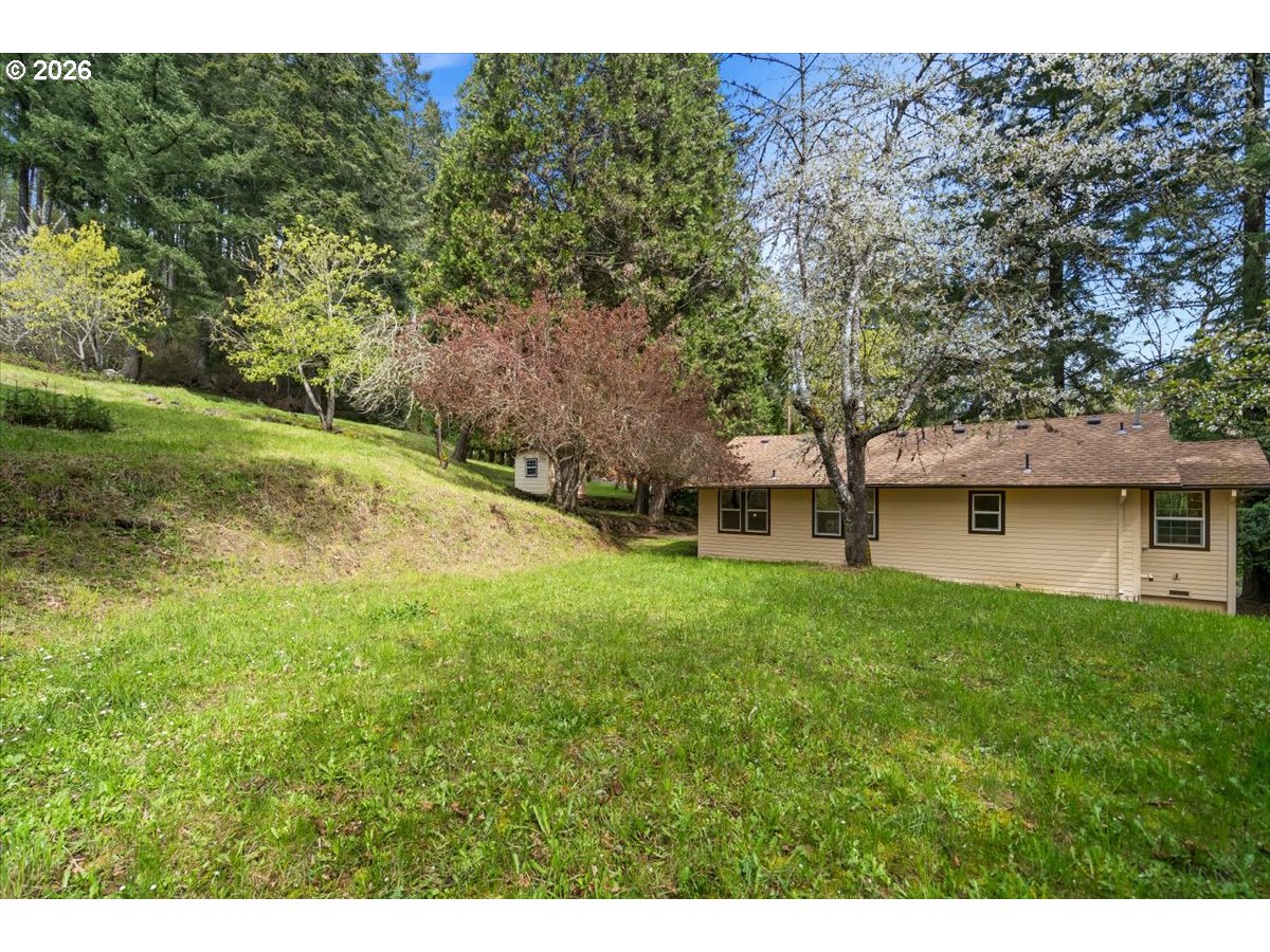 6791 Southwest Mill Road Gaston, OR 97119 - Photo 24 of 33