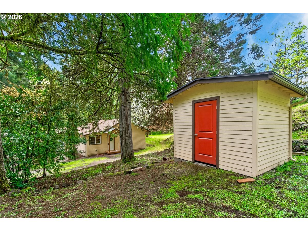 6791 Southwest Mill Road Gaston, OR 97119 - Photo 25 of 33