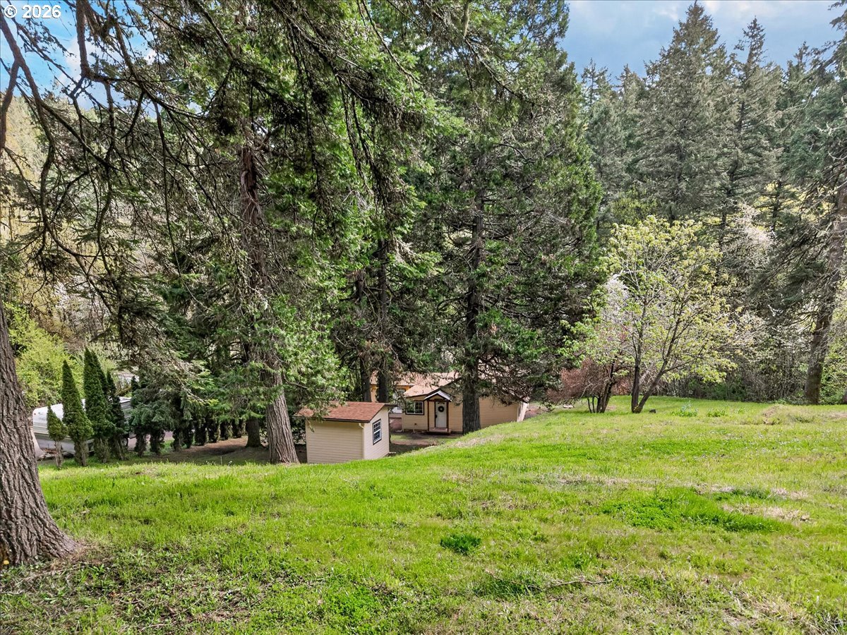 6791 Southwest Mill Road Gaston, OR 97119 - Photo 29 of 33