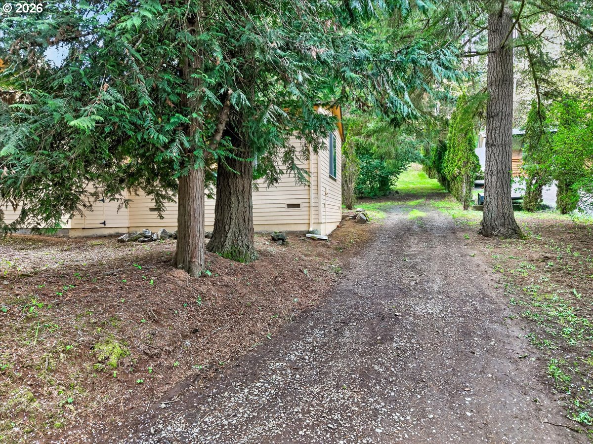 6791 Southwest Mill Road Gaston, OR 97119 - Photo 30 of 33