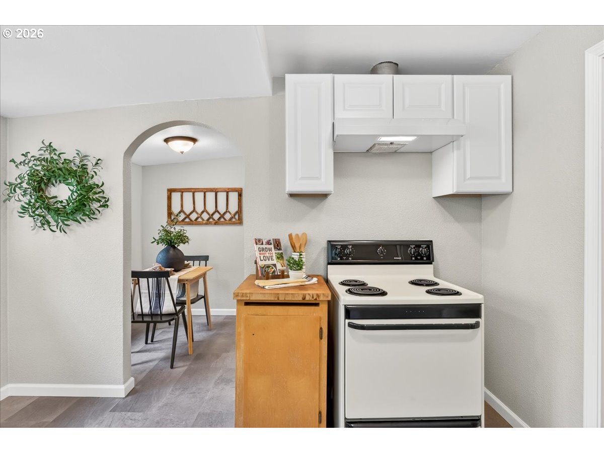 6791 Southwest Mill Road Gaston, OR 97119 - Photo 7 of 33