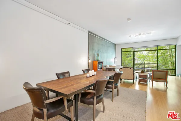 $3,000 | 1111 South Grand Avenue, Unit 506, Los Angeles, CA 90015