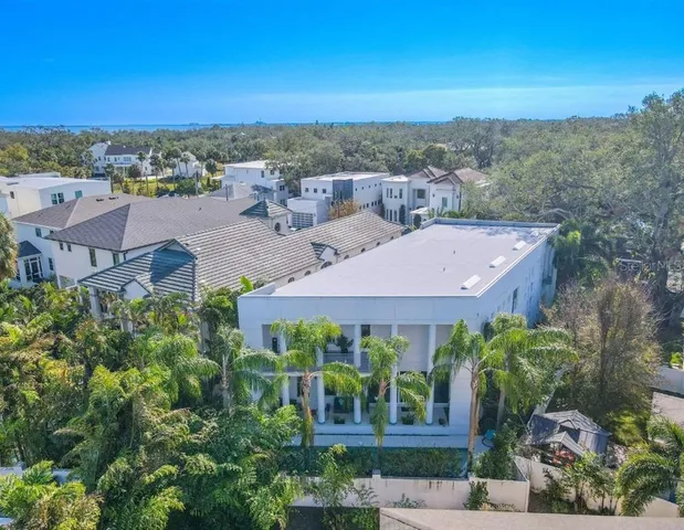 $1,799,000 | 2711 West Trilby Avenue, Tampa, FL 33611