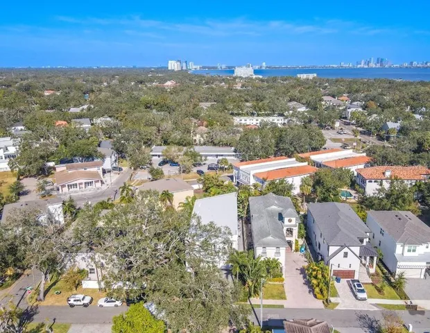 $1,799,000 | 2711 West Trilby Avenue, Tampa, FL 33611