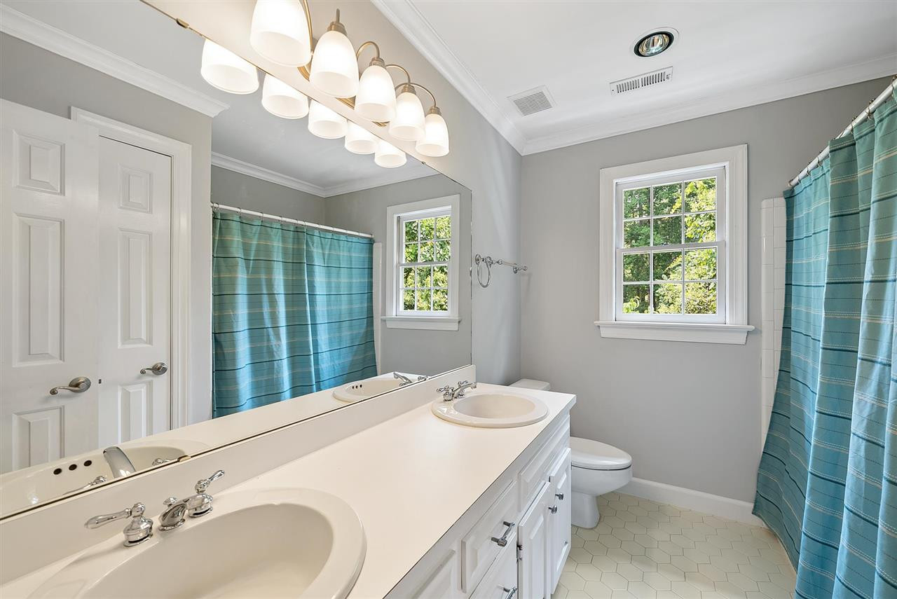 1209 Weldon Place Raleigh, NC 27608 - Photo 24 of 30 Photo 24