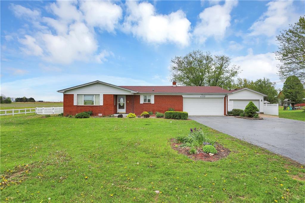 4239 Graham Road Whiteland, IN 46184 - Photo 1 of 45 Gallery Image 1