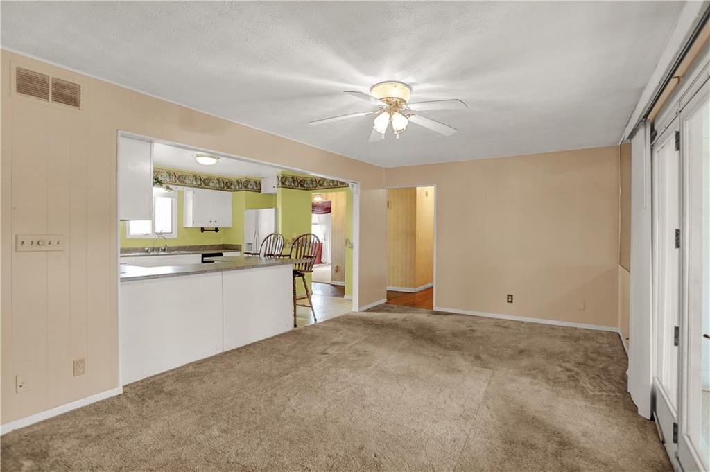 4239 Graham Road Whiteland, IN 46184 - Photo 10 of 45 Gallery Image 10