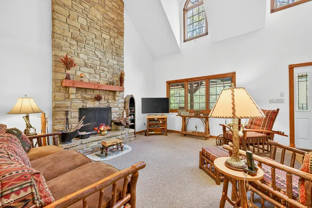 $475,000 | 5284-t C T C Steele Road, Nashville, IN 47448