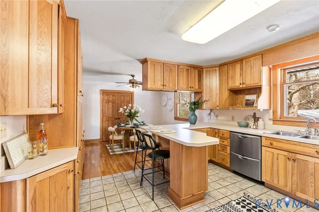 $309,900 | 3605 Spruce Avenue, Colonial Heights, VA 23834