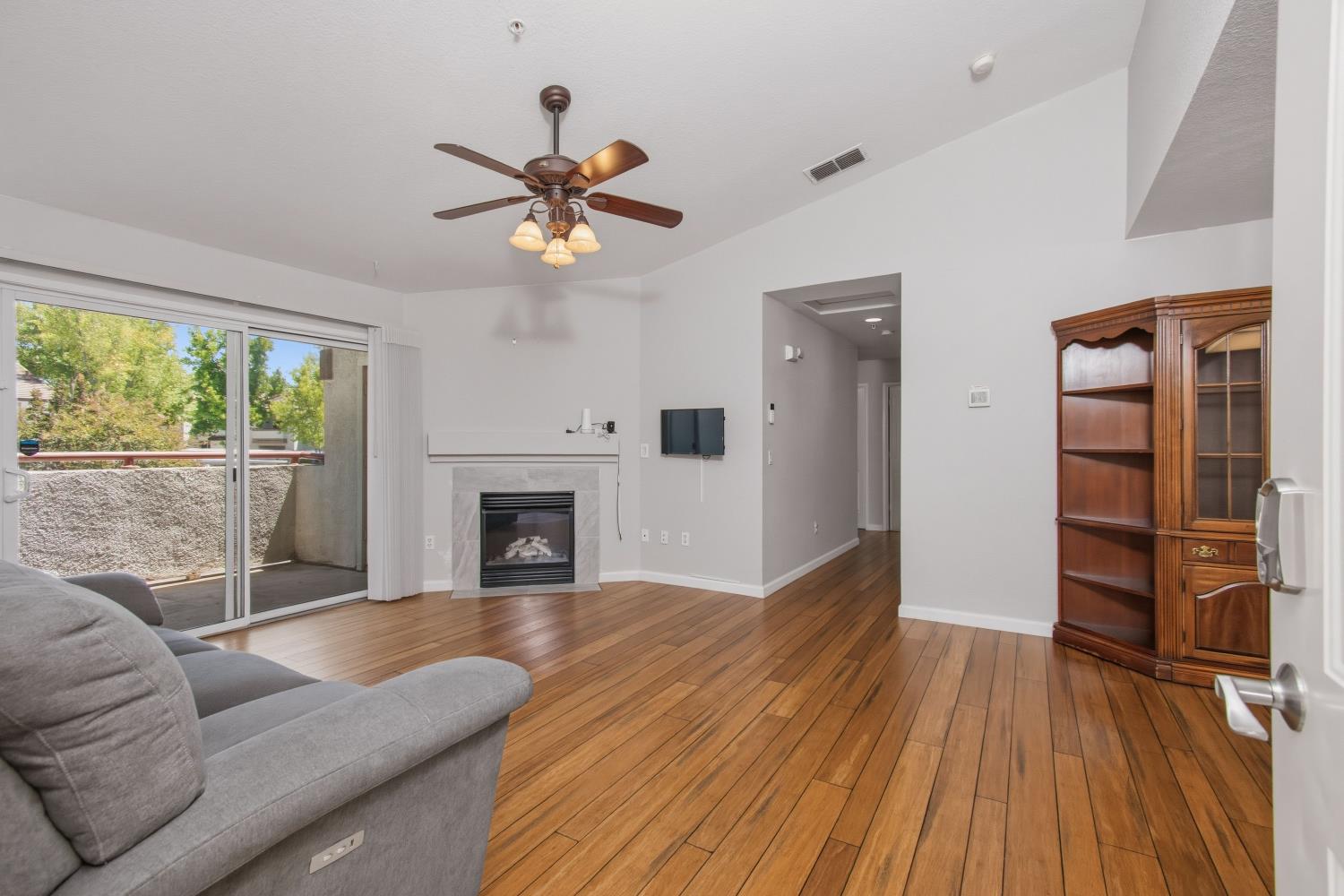 8020 Walerga Road, Unit 1200 Antelope, CA 95843 - Photo 7 of 34 Gallery Image 7