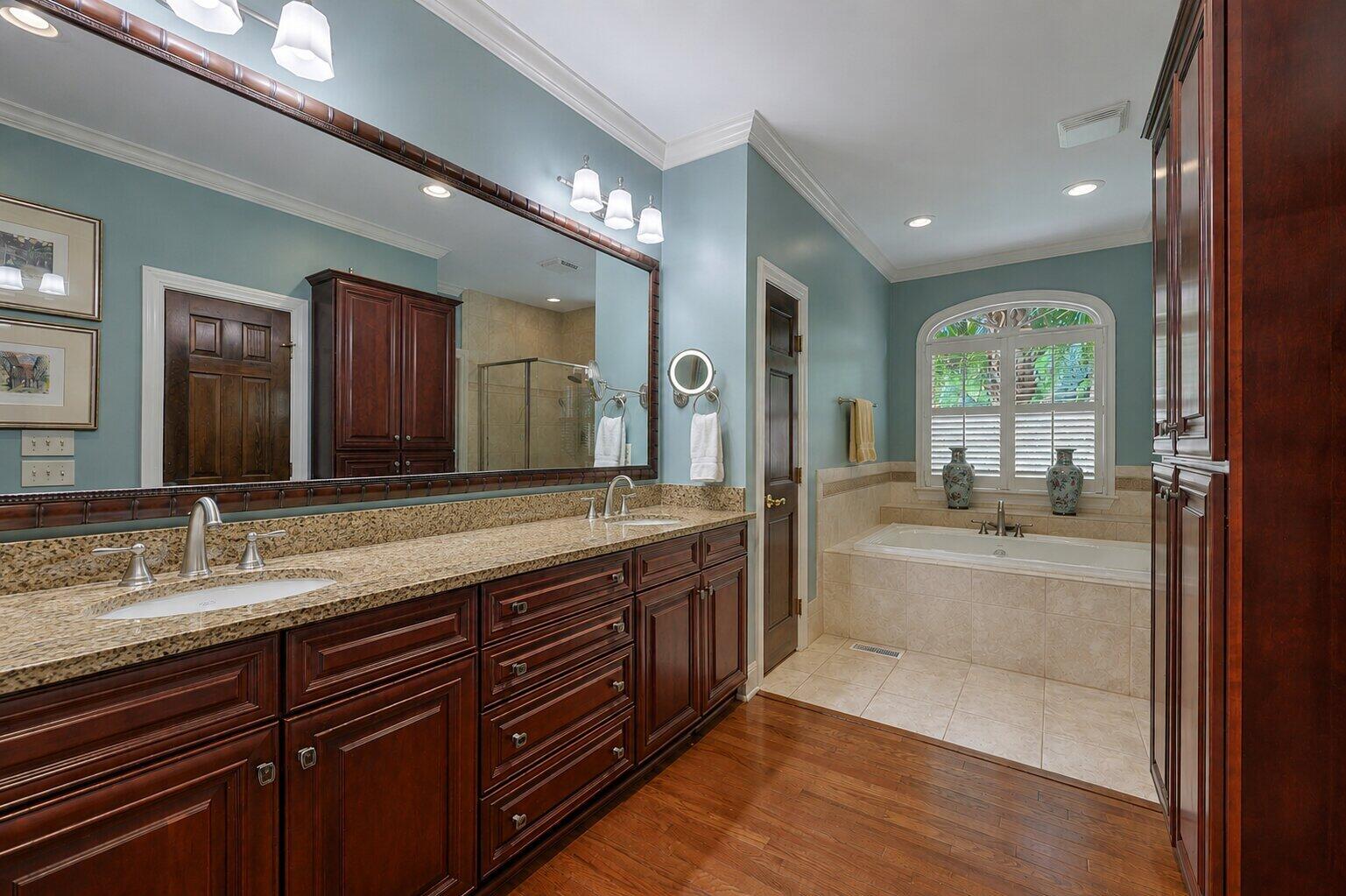 2328 Portside Way Charleston, SC 29407 - Photo 32 of 58 Primary Bath
