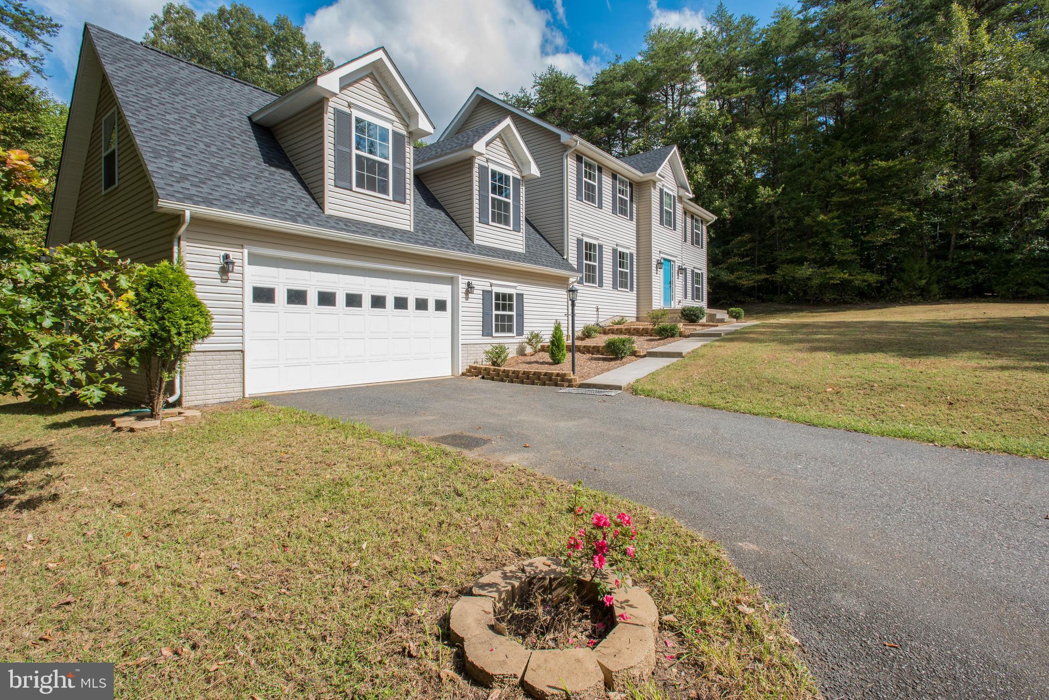 734 Cropp Road Fredericksburg, VA 22406 - Photo 3 of 25 Over sized garage!