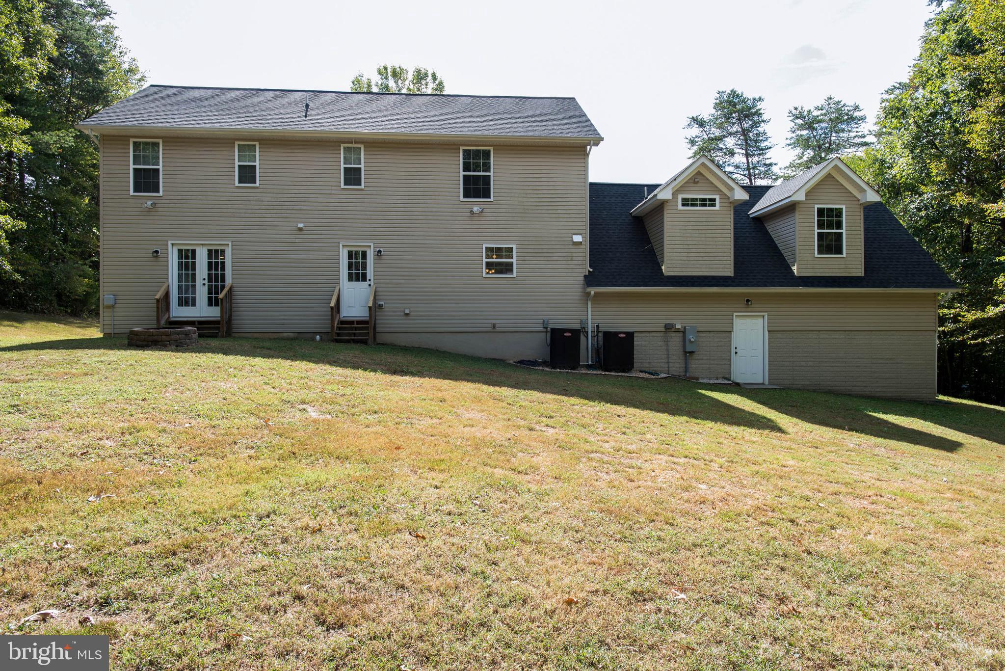 734 Cropp Road Fredericksburg, VA 22406 - Photo 22 of 25 big backyard for entertaining!!