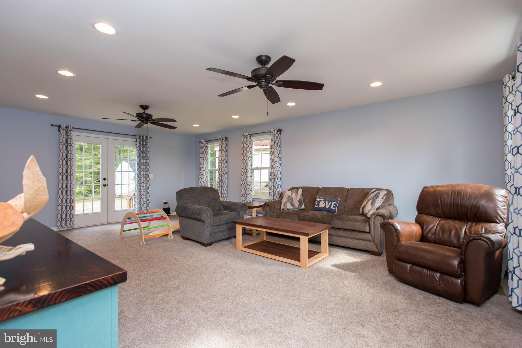 734 Cropp Road Fredericksburg, VA 22406 - Photo 10 of 25 doors to the backyard from family room