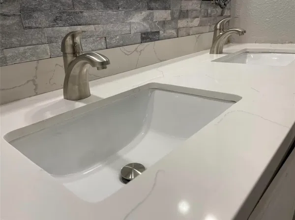 a close view of sink