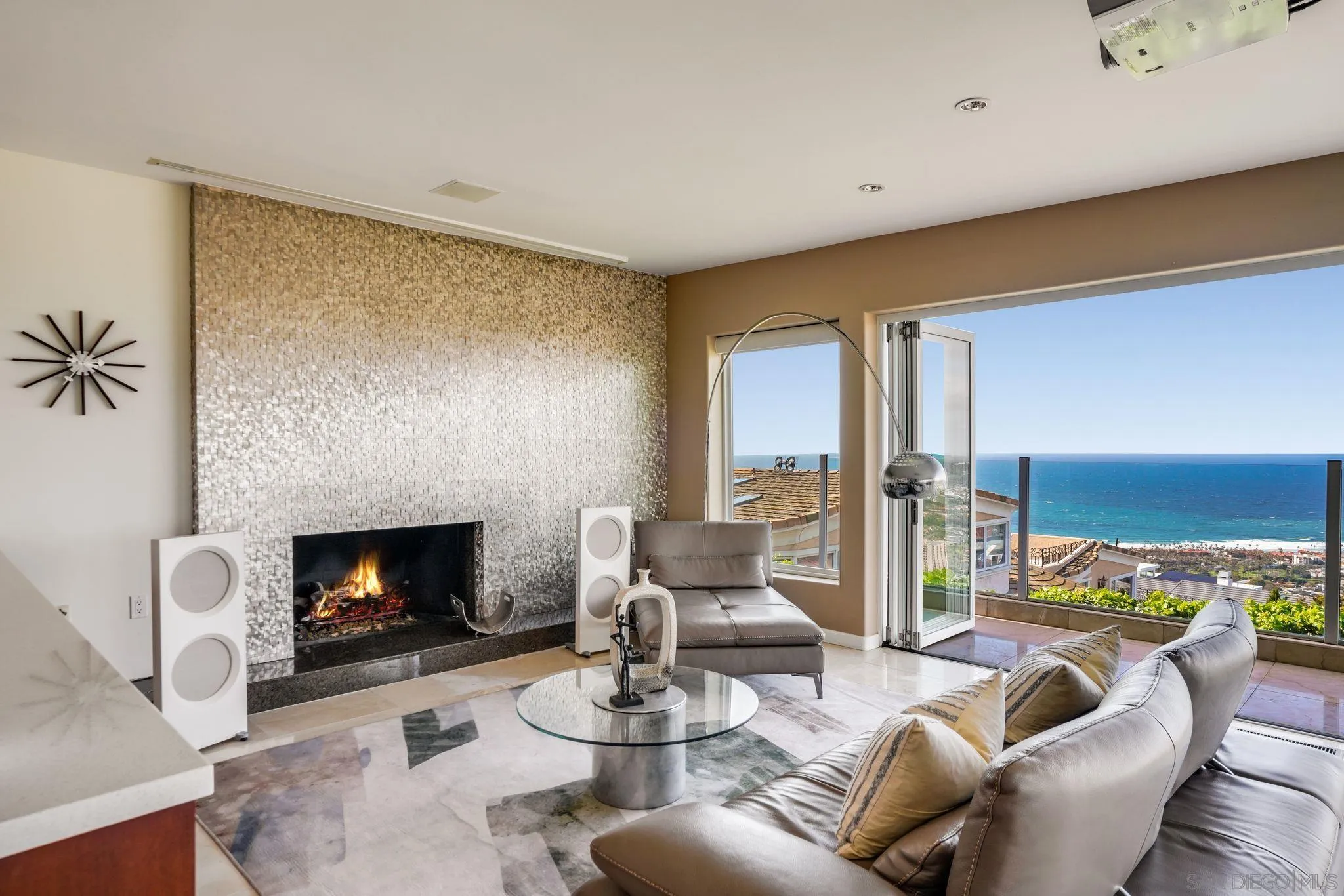 7304 Rue Michael La Jolla, CA 92037 - Photo 12 of 42