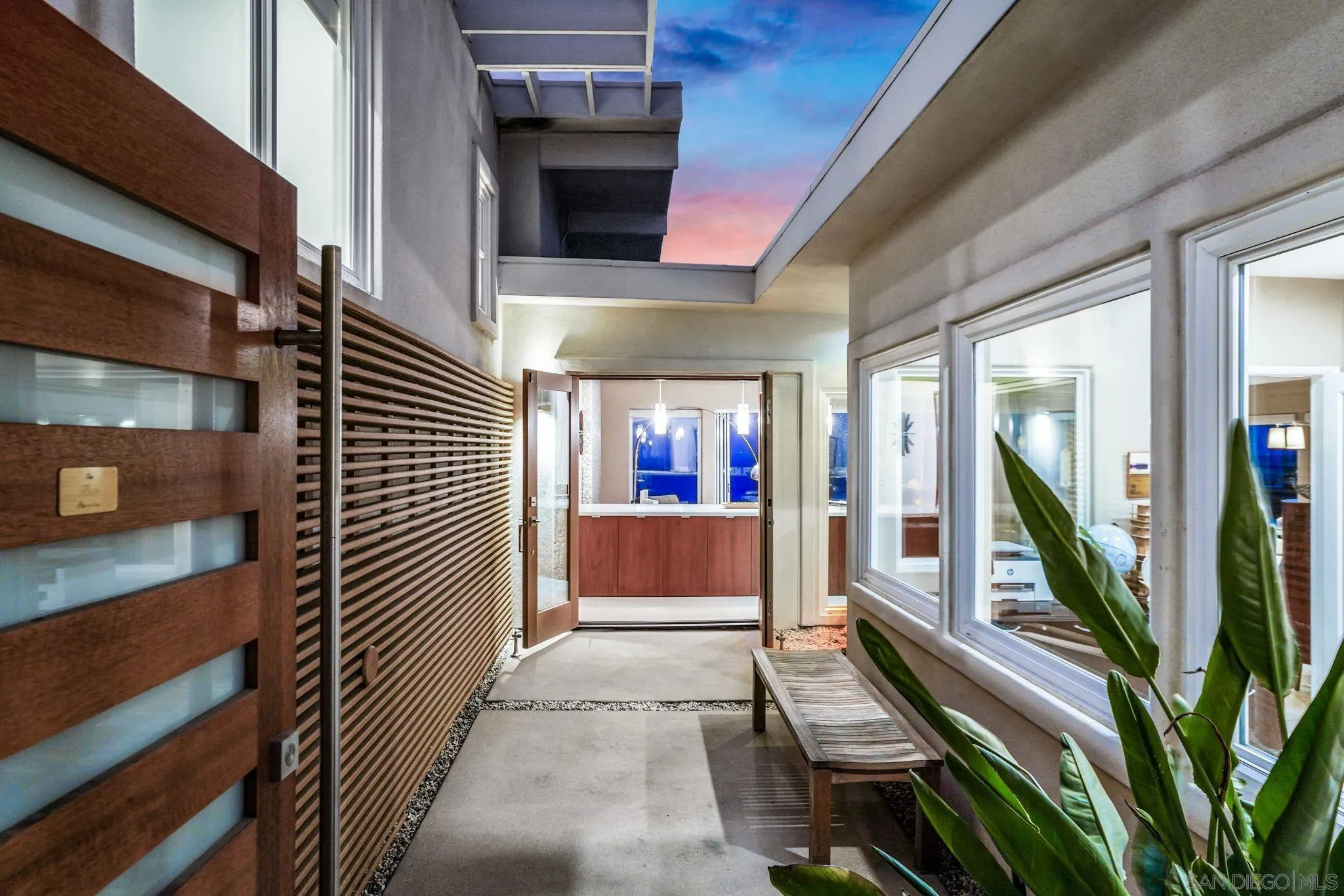 7304 Rue Michael La Jolla, CA 92037 - Photo 7 of 42